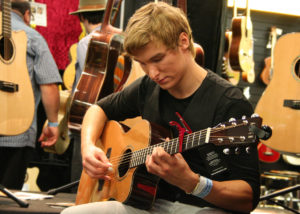 Scott Booth - Auden Guitars artist at London Acoustic Show 2013