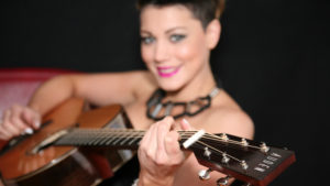 Melissa Partridge plays Auden Guitars